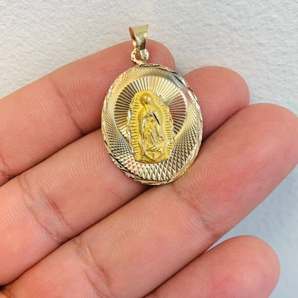 14K Solid Two Sided Gold Double Face Guadalupe Jesus Pendant - Picture 8 of 9
